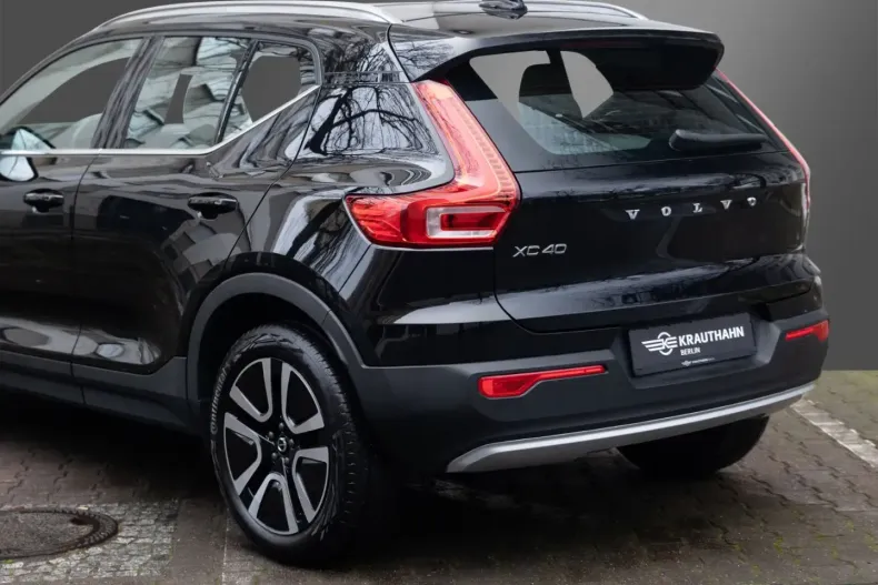 Volvo XC40 din 2021 cu 53.400 km - oferta VOL193200 - foto 31