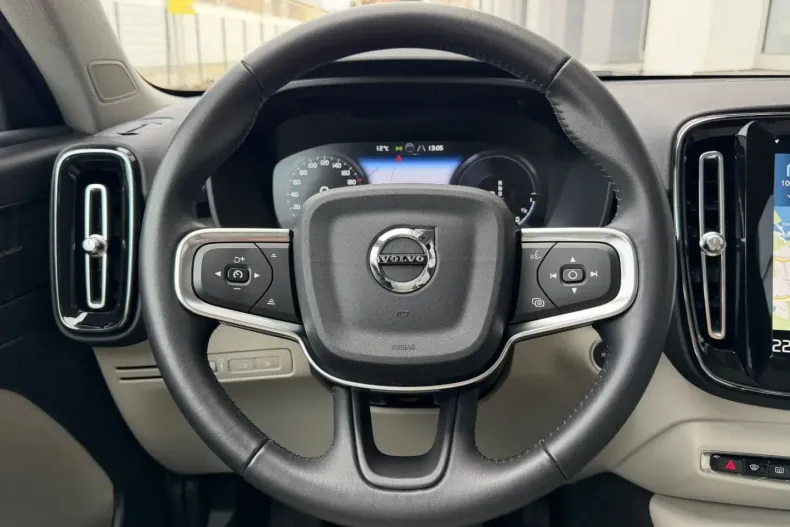 Volvo XC40 din 2021 cu 99.891 km - oferta VOL193201 - foto 18