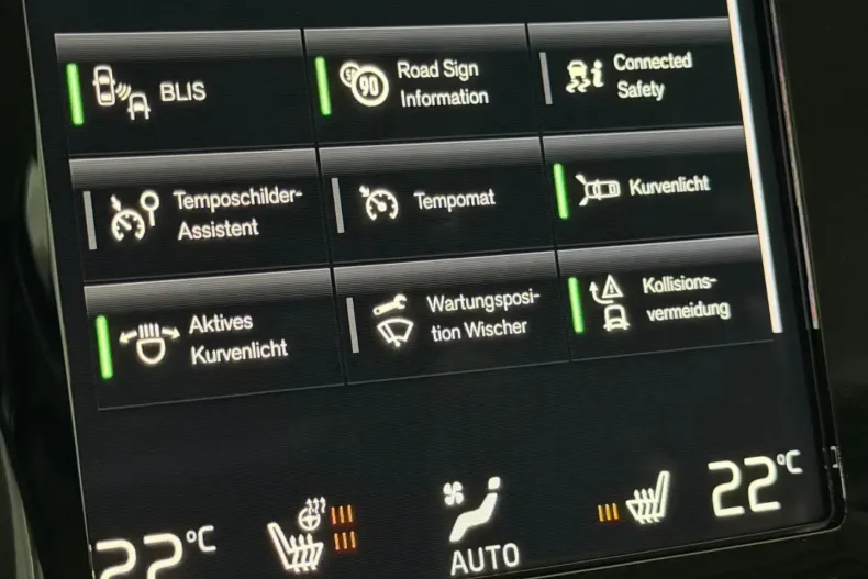 Volvo XC40 din 2021 cu 99.891 km - oferta VOL193201 - foto 37