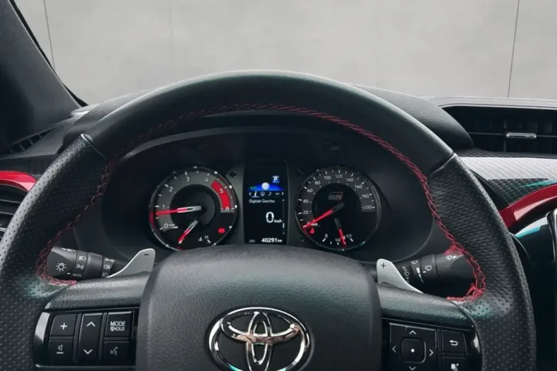 Toyota Hilux din 2023 cu 40.290 km - oferta TOY193203 - foto 9