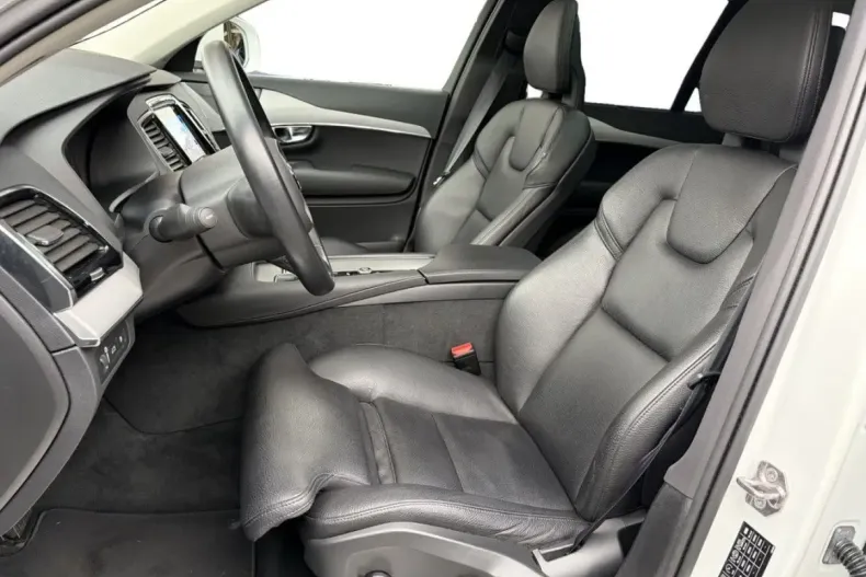 Volvo XC90 din 2021 cu 91.600 km - oferta VOL193207 - foto 10