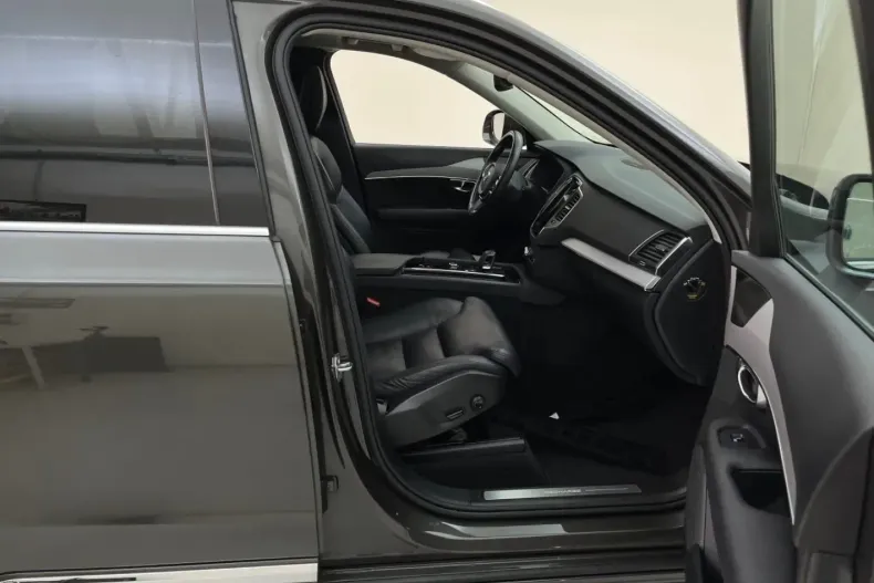 Volvo XC90 din 2021 cu 91.322 km - oferta VOL193210 - foto 6