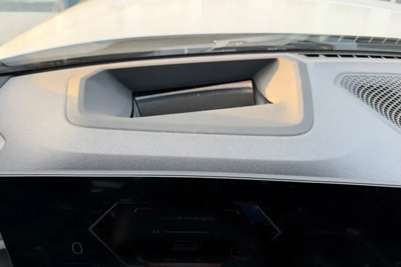 BMW 420d (Seria 4) din 2025 cu 24.300 km - oferta BMW193213 - foto 29