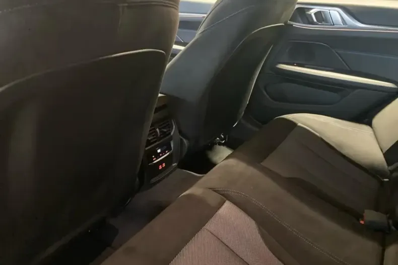 BMW 420i (Seria 4) din 2025 cu 12.800 km - oferta BMW193214 - foto 11