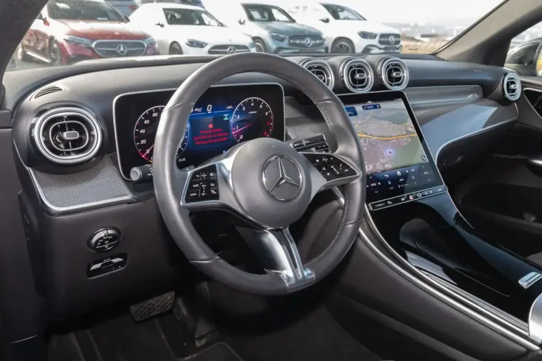 Mercedes-Benz GLC 200 (Clasa GLC) din 2025 cu 20.442 km - oferta MER193216 - foto 4