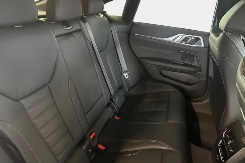 BMW 420i (Seria 4) din 2025 cu 25.900 km - oferta BMW193217 - foto 10