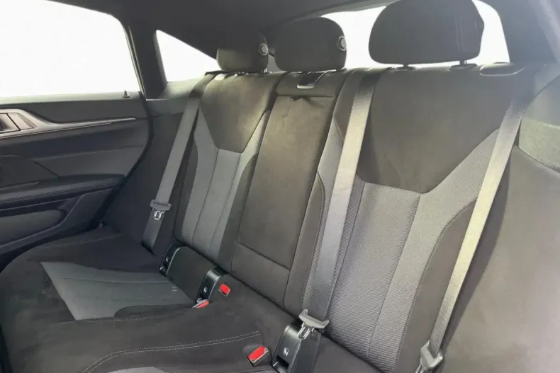 BMW 430i (Seria 4) din 2025 cu 15.300 km - oferta BMW193223 - foto 11