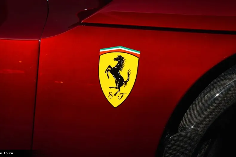 Ferrari Purosangue din 2024 cu 3.141 km - oferta FER193227 - foto 9