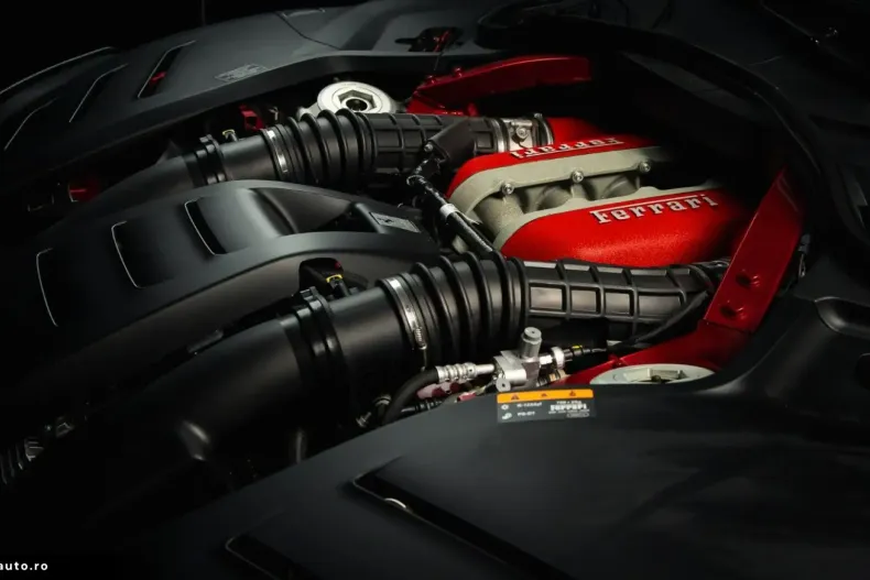 Ferrari Purosangue din 2024 cu 3.141 km - oferta FER193227 - foto 13