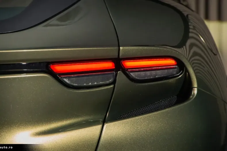 Ferrari Purosangue din 2024 cu 2.750 km - oferta FER193229 - foto 12