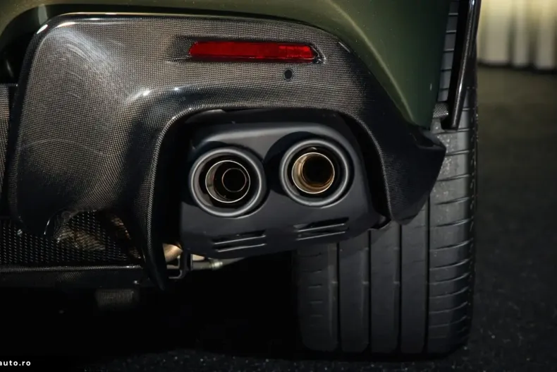 Ferrari Purosangue din 2024 cu 2.750 km - oferta FER193229 - foto 15