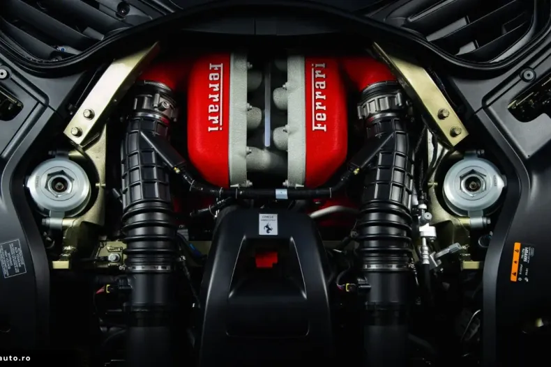 Ferrari Purosangue din 2024 cu 2.750 km - oferta FER193229 - foto 18