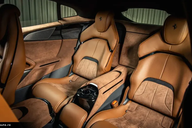Ferrari Purosangue din 2024 cu 2.750 km - oferta FER193229 - foto 32