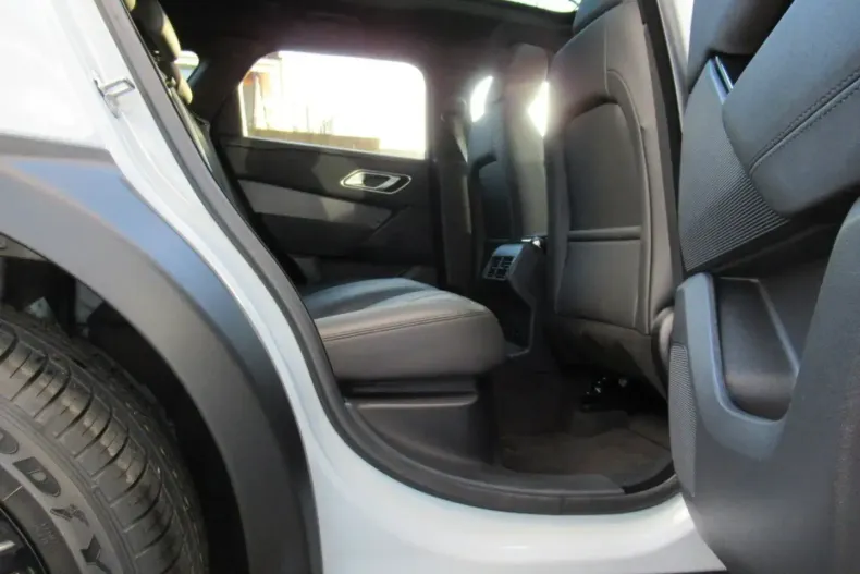 Land Rover Range Rover Velar din 2025 cu 37.000 km - oferta LAN193230 - foto 19