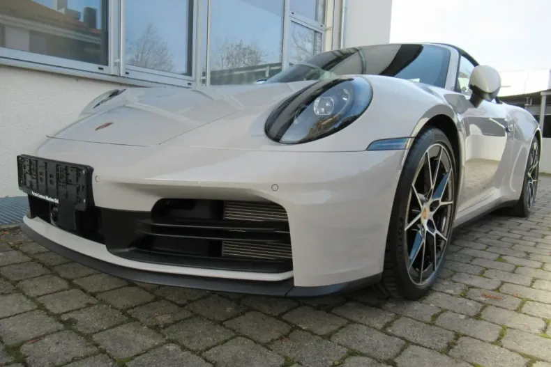 Porsche 992 din 2025 cu 8.900 km - oferta POR193231 - foto 2