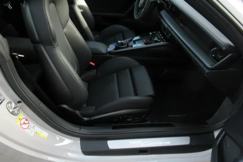 Porsche 992 din 2025 cu 8.900 km - oferta POR193231 - foto 12