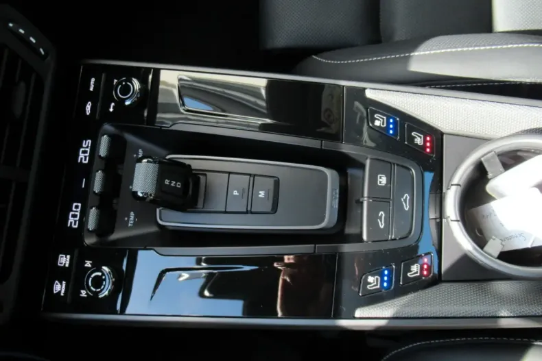 Porsche 992 din 2024 cu 7.503 km - oferta POR193233 - foto 7