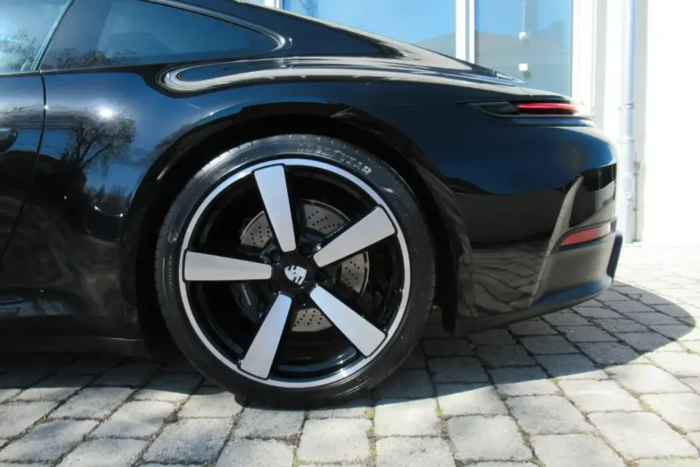 Porsche 992 din 2024 cu 7.503 km - oferta POR193233 - foto 18