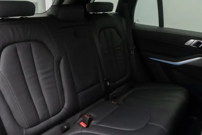 BMW X5 (Seria X) din 2022 cu 62.944 km - oferta BMW193238 - foto 29