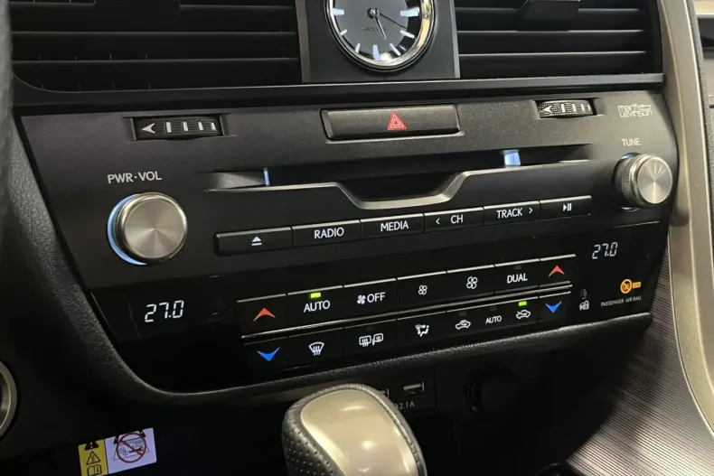 Lexus RX 450 din 2022 cu 57.573 km - oferta LEX193241 - foto 26