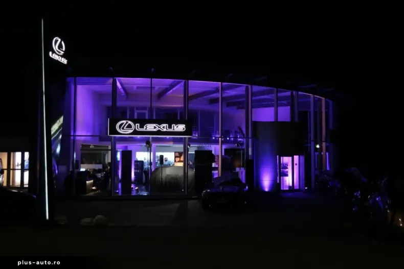 Lexus RX 450 din 2023 cu 39.450 km - oferta LEX193242 - foto 20