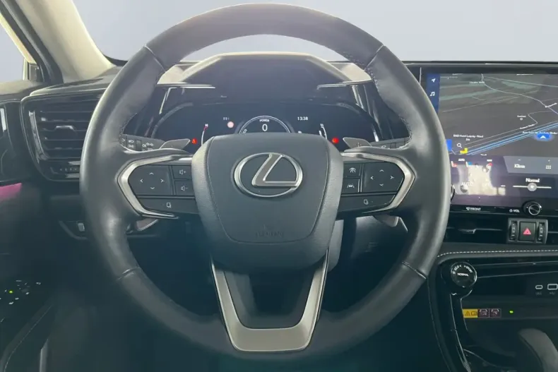 Lexus NX 350h din 2024 cu 24.534 km - oferta LEX193243 - foto 11