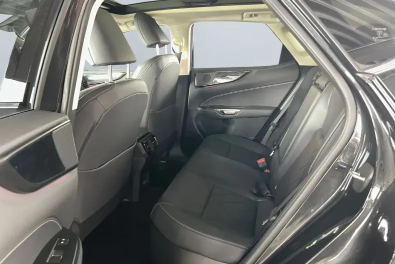 Lexus NX 350h din 2024 cu 24.534 km - oferta LEX193243 - foto 15