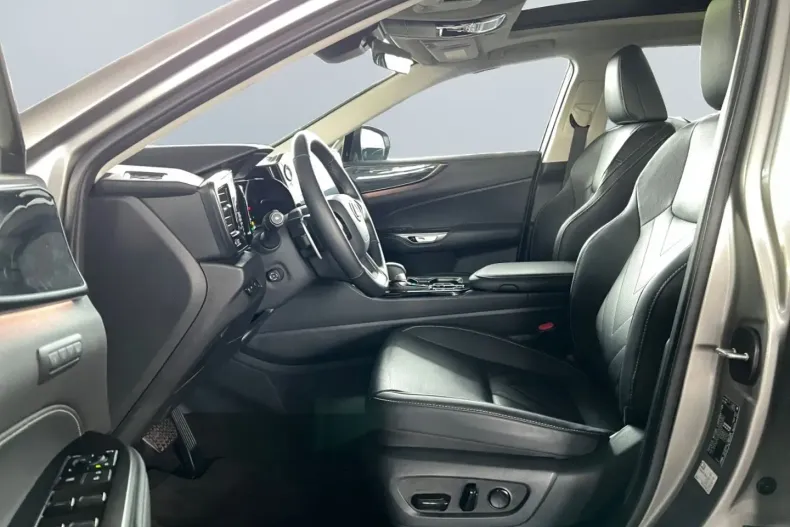 Lexus NX 350h din 2024 cu 12.346 km - oferta LEX193244 - foto 7