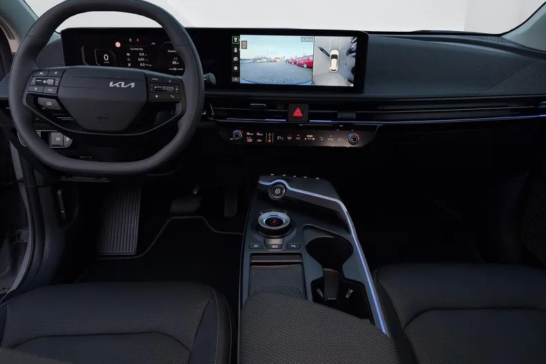 Kia EV6 din 2026 cu 10 km - oferta KIA193249 - foto 17