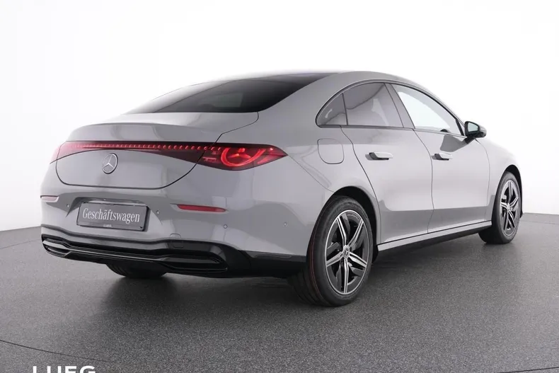 Mercedes-Benz CLA 200 (Clasa CLA) din 2026 cu 4.900 km - oferta MER193252 - foto 2