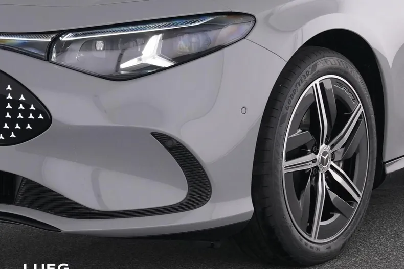 Mercedes-Benz CLA 200 (Clasa CLA) din 2026 cu 4.900 km - oferta MER193252 - foto 8