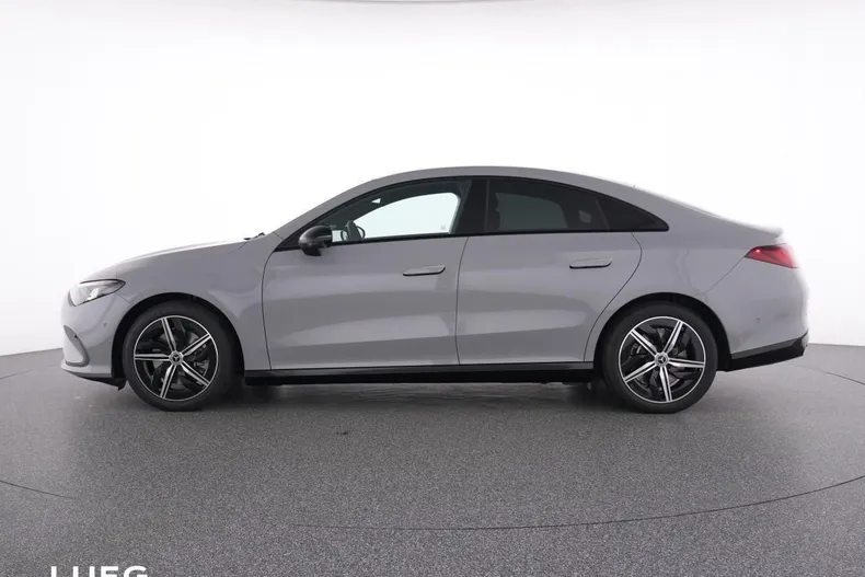 Mercedes-Benz CLA 200 (Clasa CLA) din 2026 cu 4.900 km - oferta MER193252 - foto 10