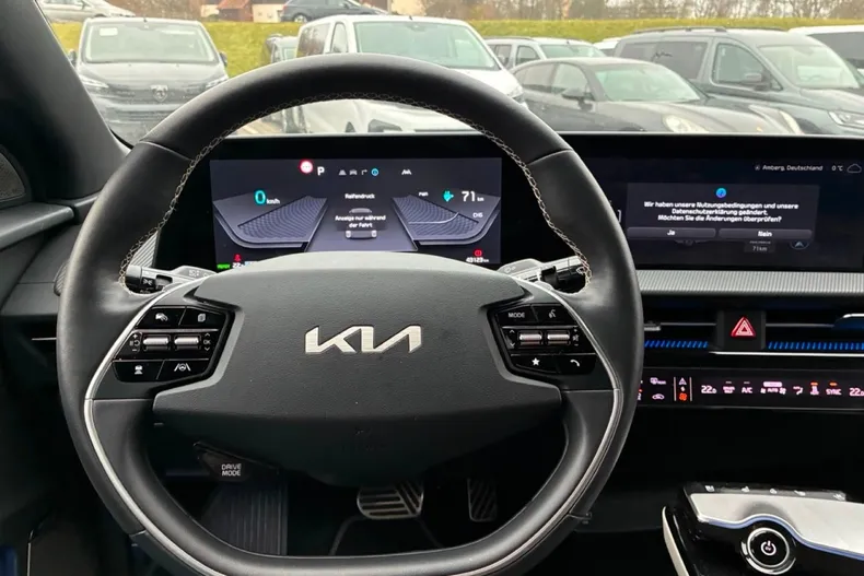 Kia EV6 din 2023 cu 43.120 km - oferta KIA193253 - foto 6