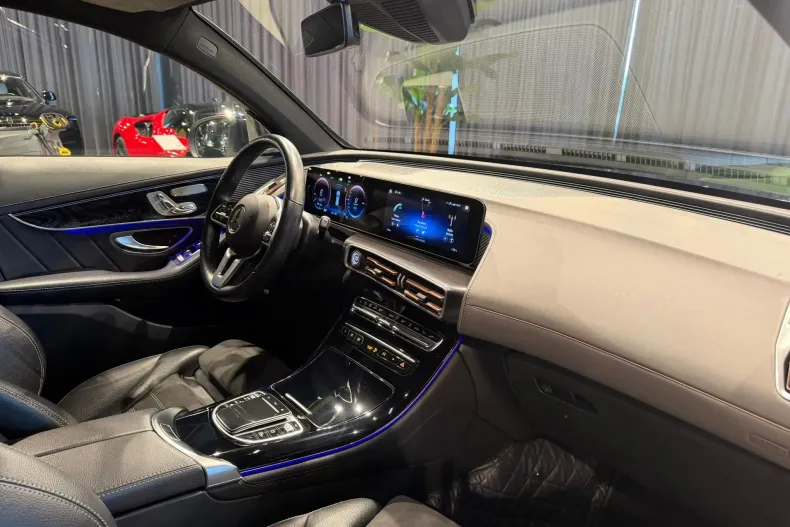 Mercedes-Benz EQC din 2020 cu 82.000 km - oferta MER193264 - foto 19
