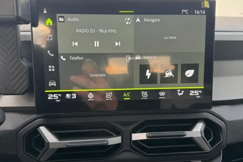 Dacia Bigster din 2025 cu 2.395 km - oferta DAC193267 - foto 15