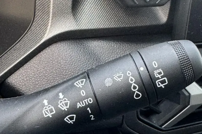 Dacia Bigster din 2025 cu 2.395 km - oferta DAC193267 - foto 22