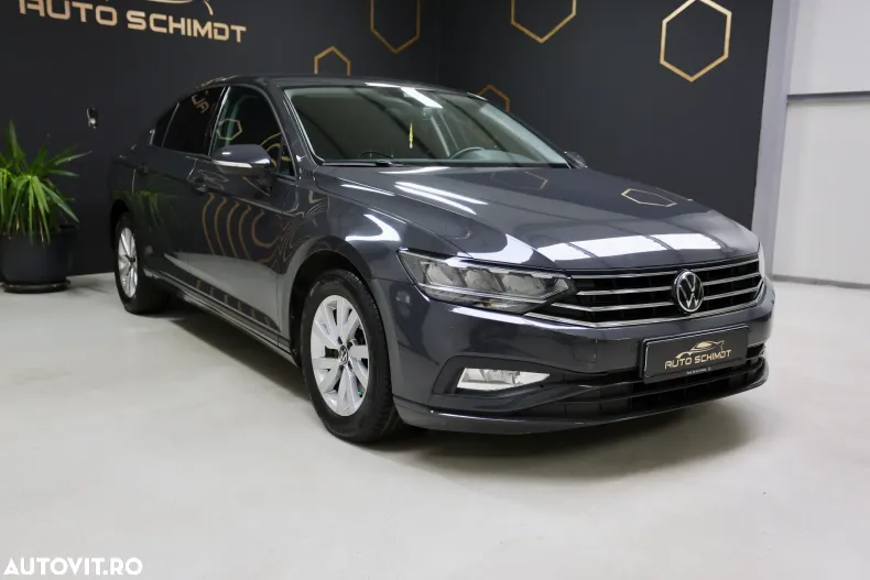 Volkswagen Passat din 2021 cu 129.000 km - oferta VOL193273 - foto 3