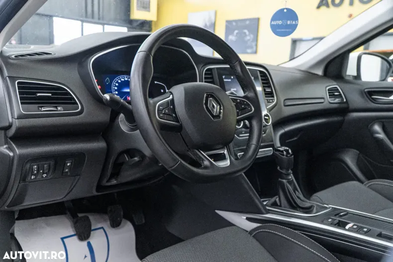 Renault Megane din 2023 cu 131.400 km - oferta REN193275 - foto 6