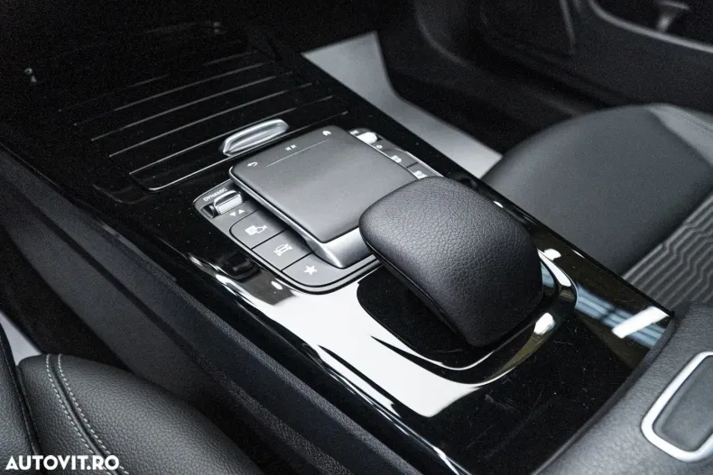 Mercedes-Benz CLA 250 (Clasa CLA) din 2022 cu 155.000 km - oferta MER193276 - foto 20