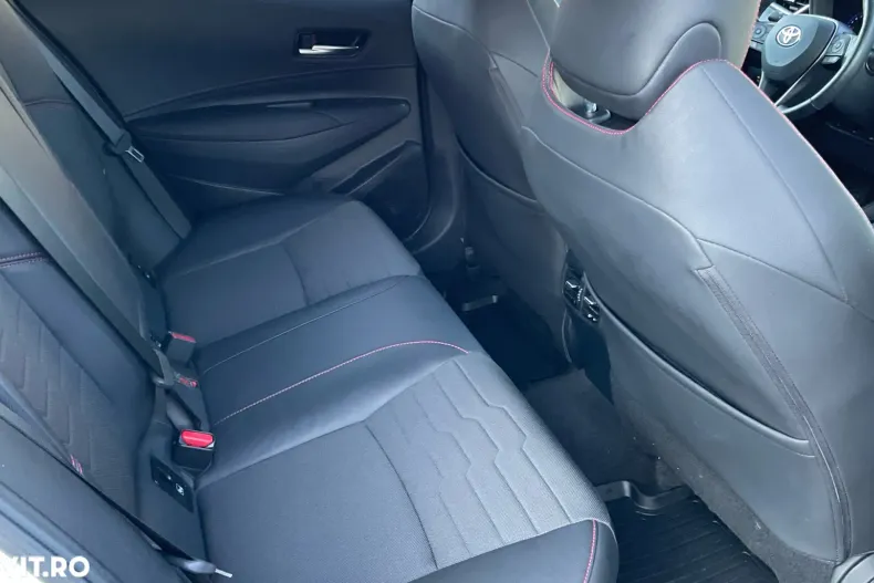 Toyota Corolla din 2021 cu 70.804 km - oferta TOY193282 - foto 17