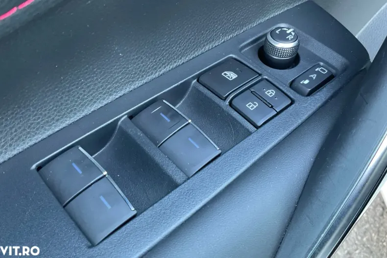 Toyota Corolla din 2021 cu 70.804 km - oferta TOY193282 - foto 27