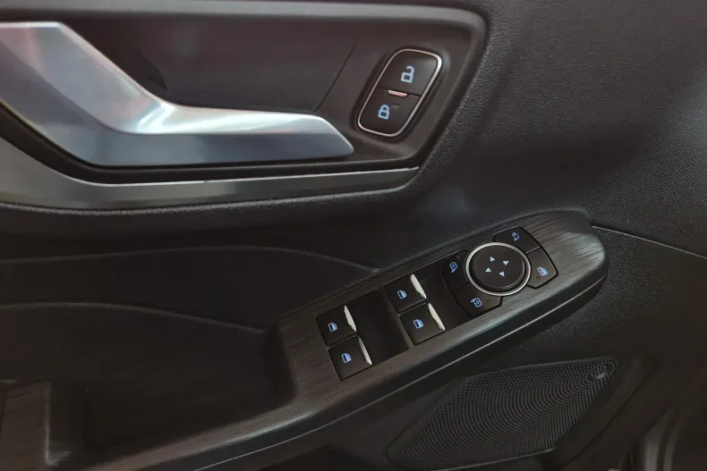 Ford Kuga din 2022 cu 99.260 km - oferta FOR193284 - foto 17