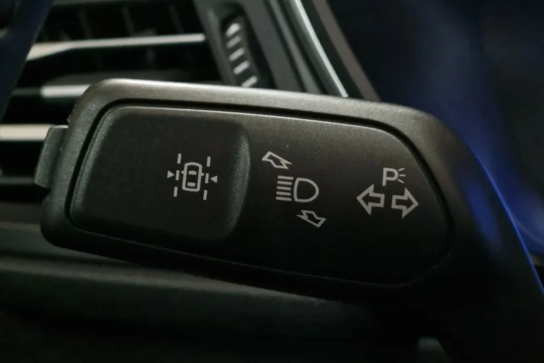 Ford Kuga din 2022 cu 99.260 km - oferta FOR193284 - foto 19