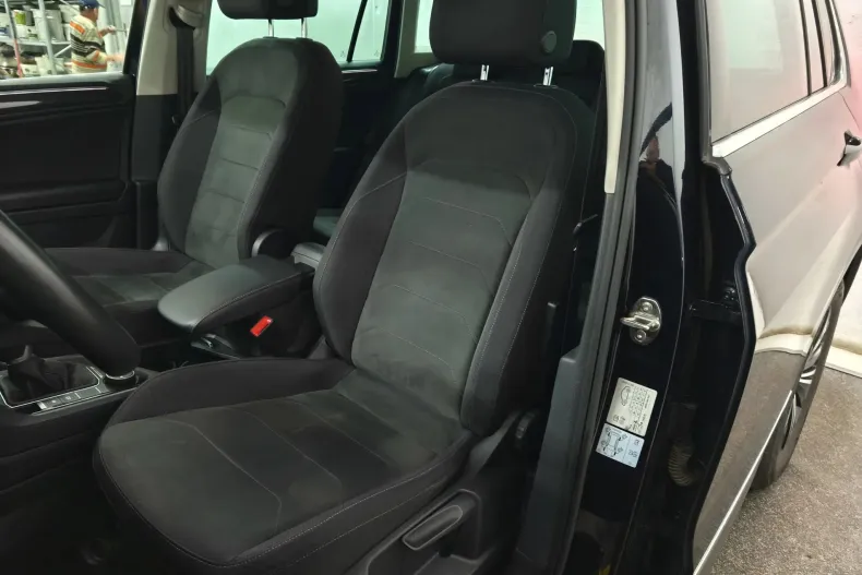 Volkswagen Tiguan din 2021 cu 105.000 km - oferta VOL193285 - foto 12