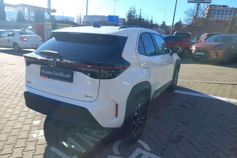 Toyota Yaris Cross din 2025 cu 4.740 km - oferta TOY193288 - foto 7