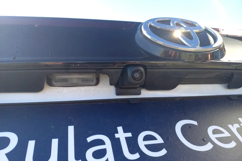 Toyota Yaris Cross din 2025 cu 4.740 km - oferta TOY193288 - foto 9
