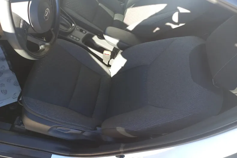 Toyota Yaris Cross din 2025 cu 4.740 km - oferta TOY193288 - foto 16