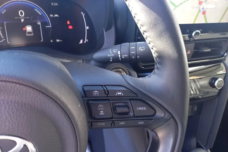 Toyota Yaris Cross din 2025 cu 4.740 km - oferta TOY193288 - foto 22