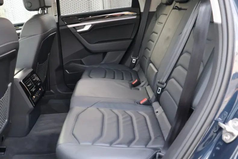 Volkswagen Touareg din 2023 cu 17.768 km - oferta VOL193289 - foto 10