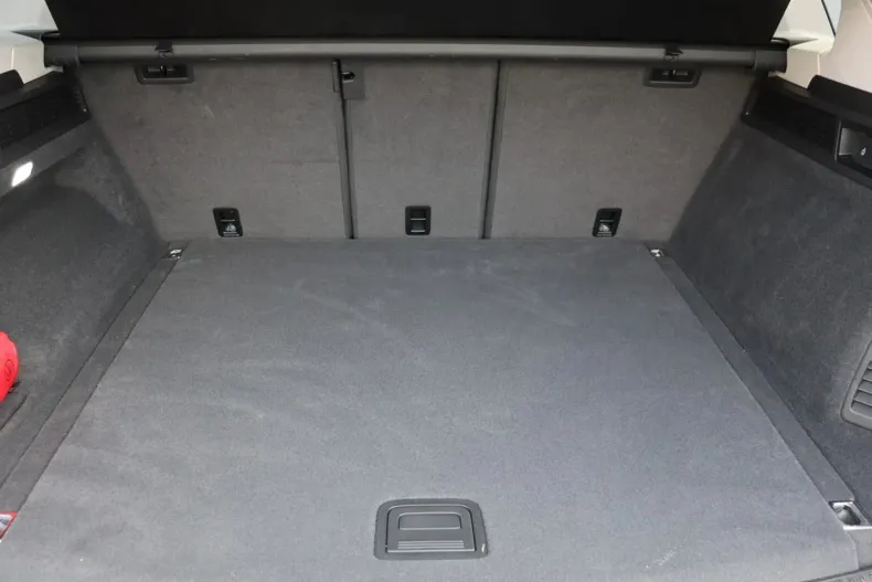 Volkswagen Touareg din 2023 cu 17.768 km - oferta VOL193289 - foto 30